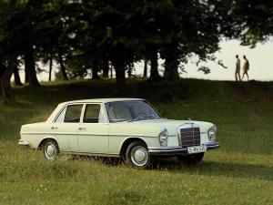 Mercedes-Benz 300 SE